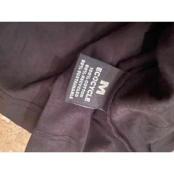 GIRLS DONT CRY OTSUMO PLAZA EXCLUSIVE x Verdy - Picture 2 of 2